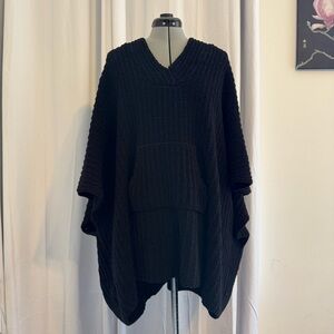 Tommy Bahama Island Soft Chenille Poncho Hoodie Black Women’s L/XL